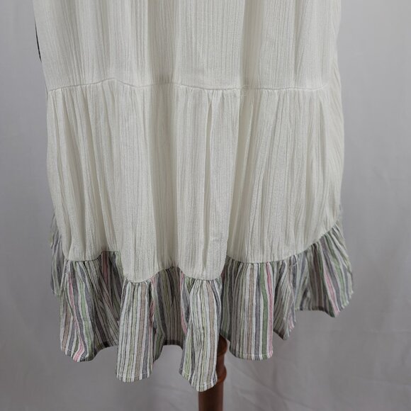 Doe & Rae Sleeveless Blouse Top Size Small White with Gray Stripe Hem NEW - Picture 14 of 16